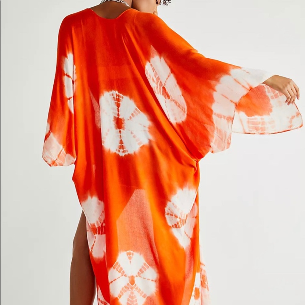 FREE PEOPLE Spellbound Tie Dye Kimono